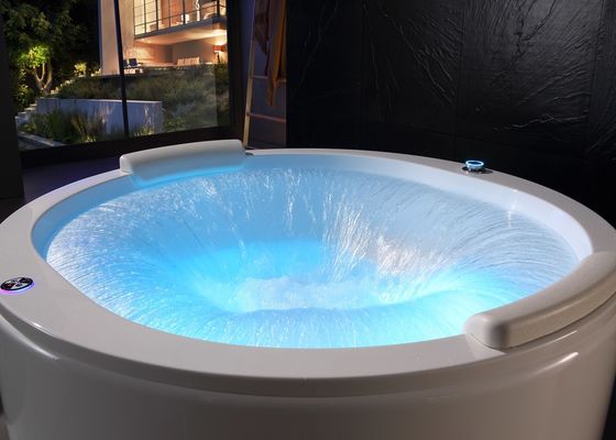 Elegante cascada de doble círculo, baño de masajes, sensor de protección contra la escasez de agua.